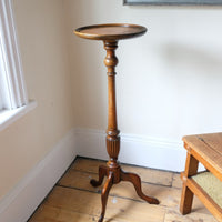 Mahogany Torchière Stand With Cabriole Legs