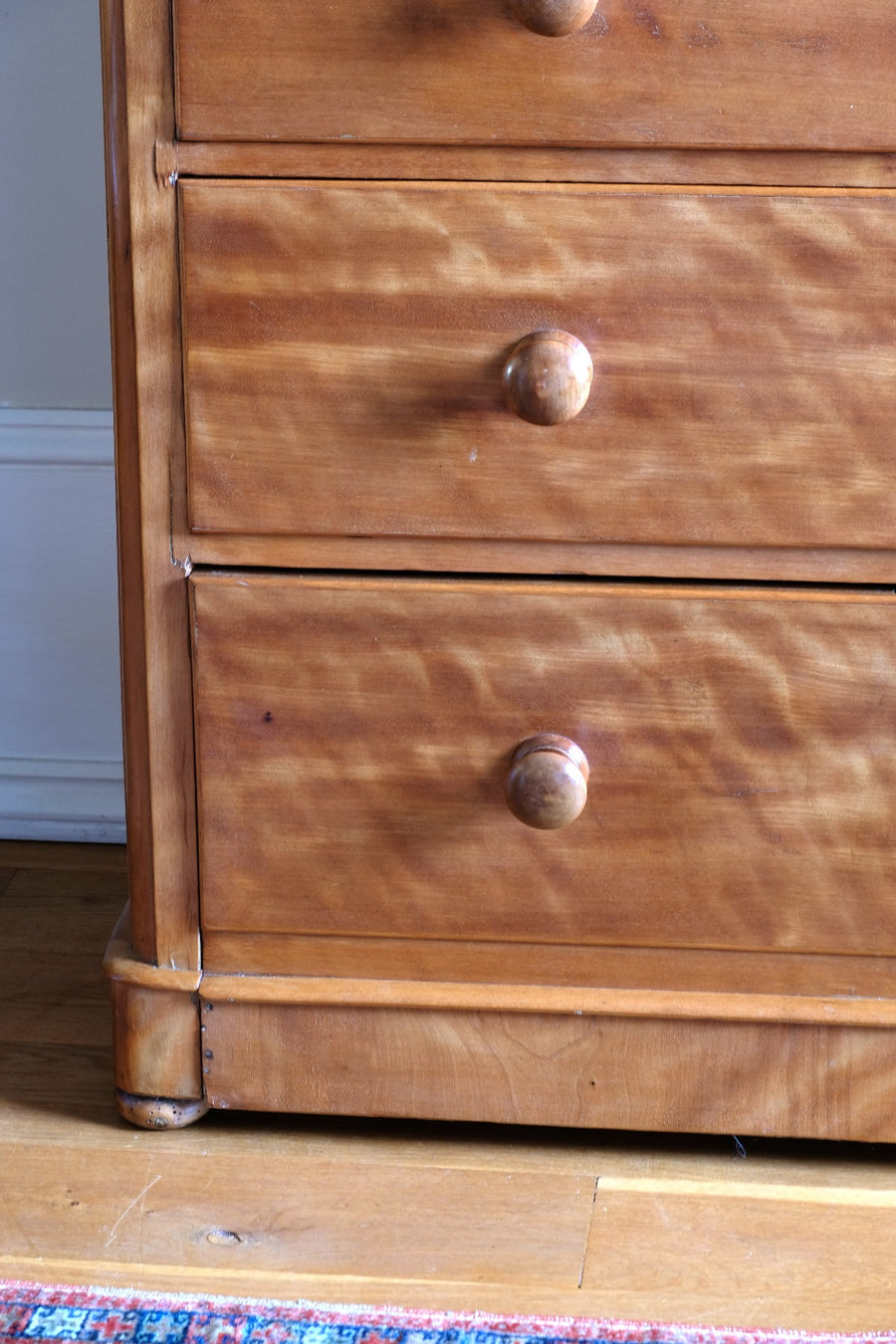 Victorian Scottish Satin Birch Chest Of Drawers With Plinth Drawer