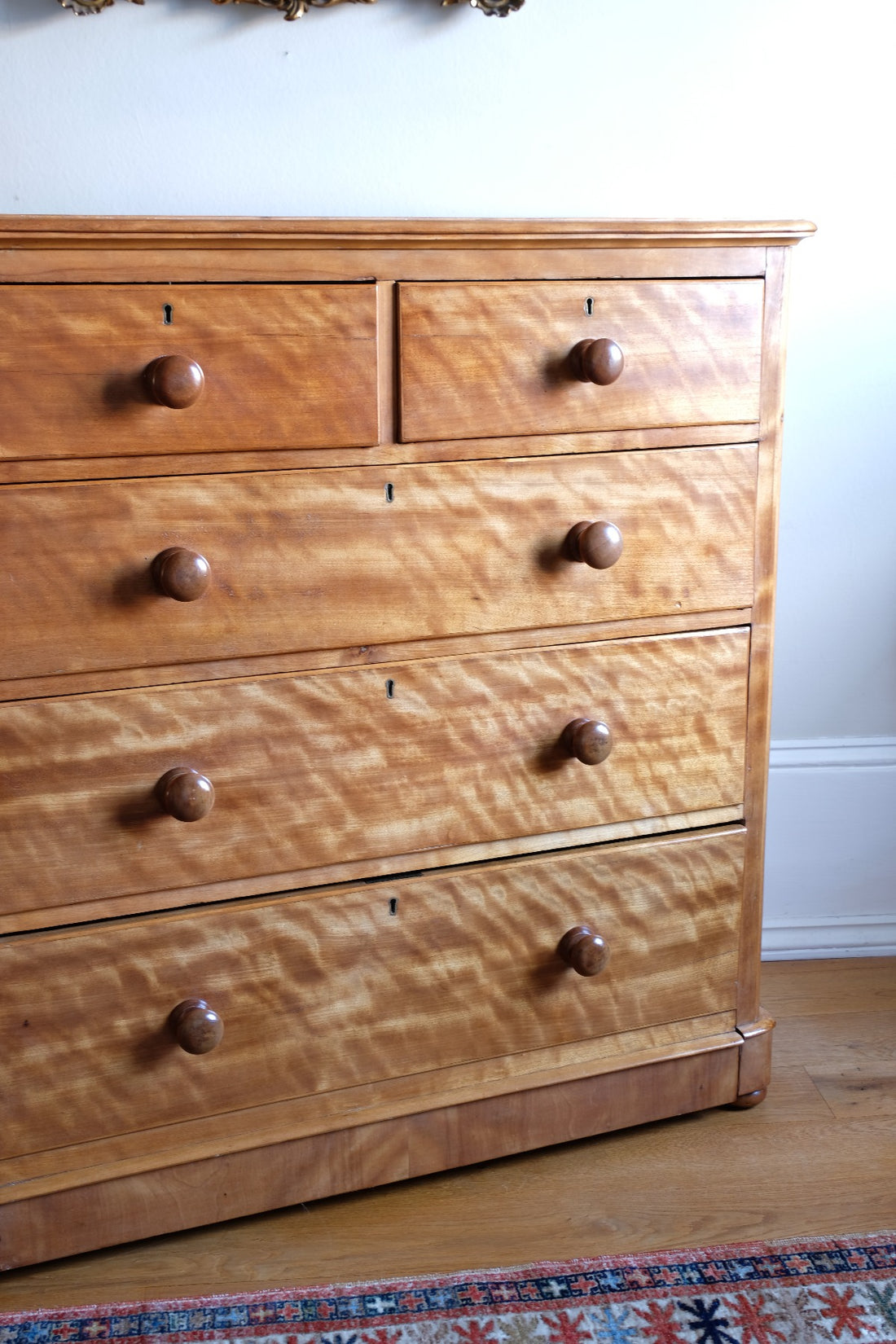 Victorian Scottish Satin Birch Chest Of Drawers With Plinth Drawer