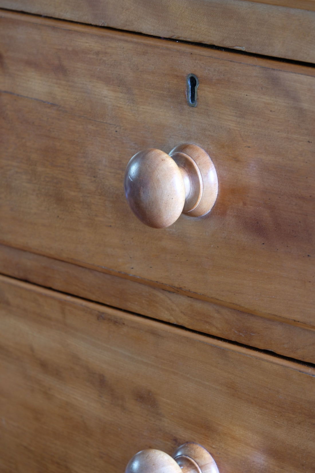 Victorian Scottish Satin Birch Chest Of Drawers With Plinth Drawer