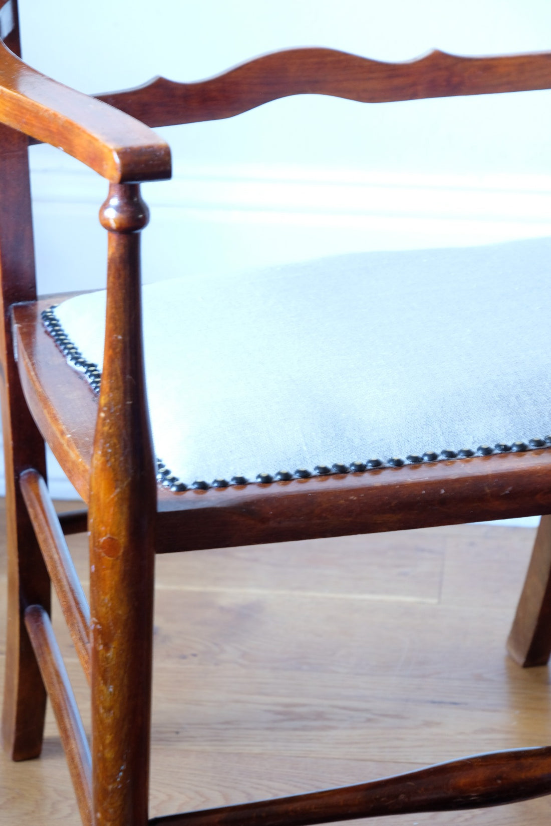 beech bench with horsehair linen seat