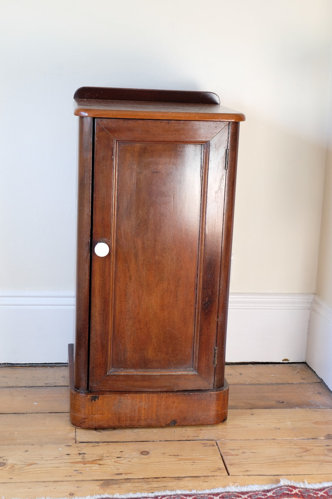19th Century Mahogany Bedside Cupboard with Single Door & Curved Corners