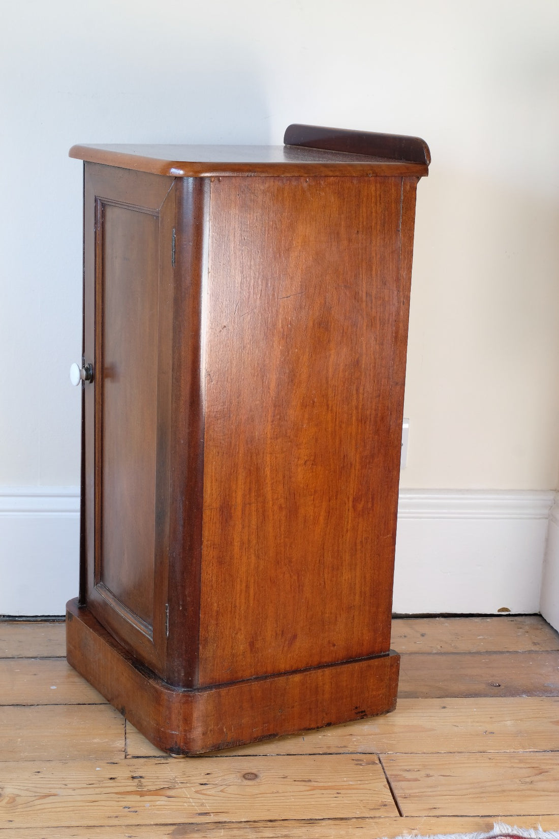 19th Century Mahogany Bedside night stand Cupboard with Single Door & Curved Corners
