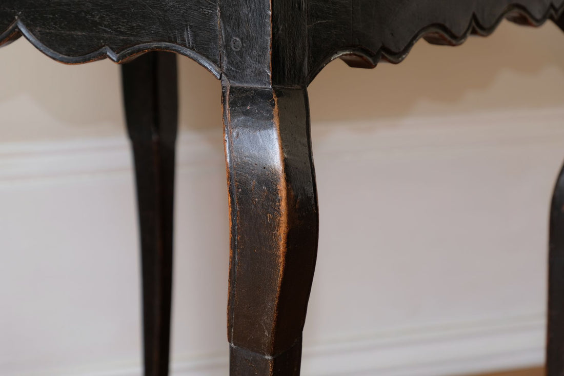 18th Century Ebonised Side Table With A Single Drawer