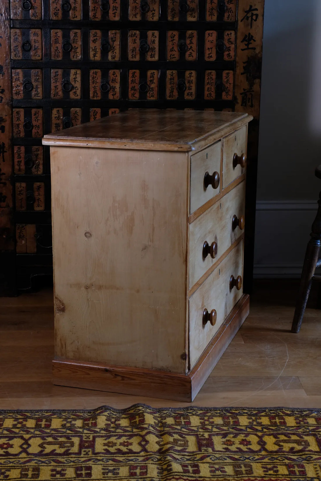 side view on a Victorian Pine Chest of Drawers – Two Small Over Two Deep