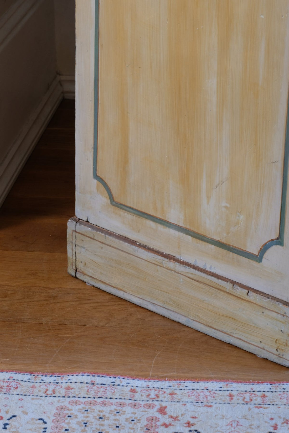 Antique French Painted Commode with Central Deep Drawer, Circa 1800