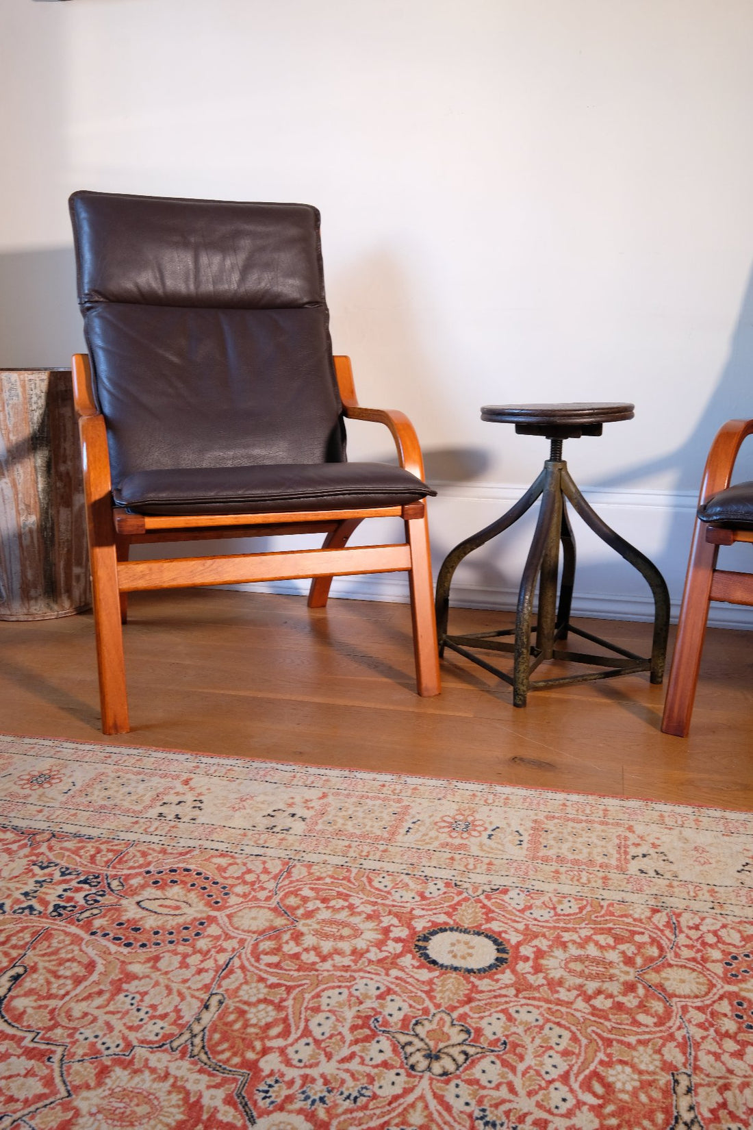 Pair of 1970s Danish Stouby bentwood leather lounge chairs with sculptural oak frame