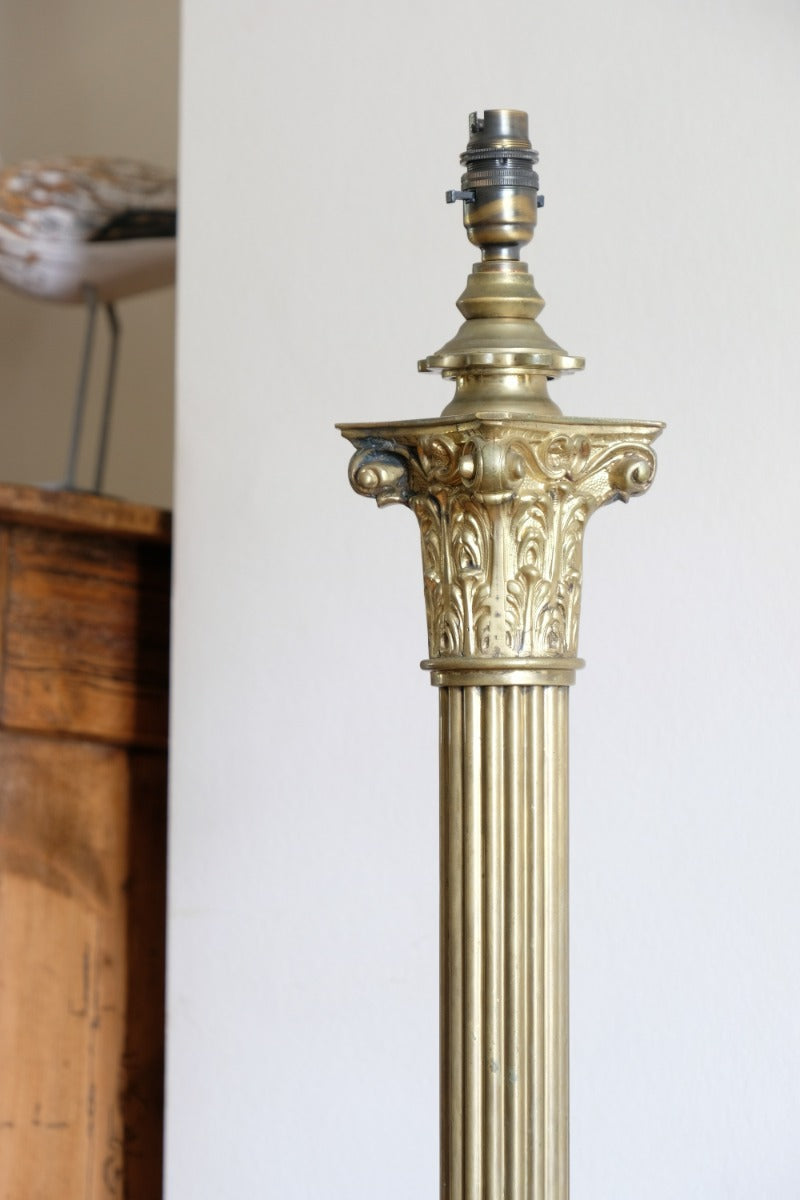 Brass Standard Lamp With Laurel Wreath & Claw Feet