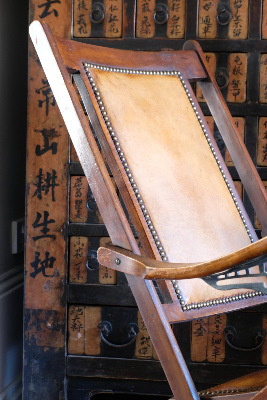 Victorian brass studded leather folding campaign chair reclining armchair circa 1875