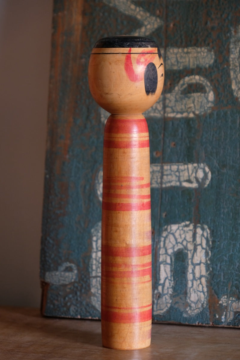 Vintage Japanese Kokeshi Carved Doll 1001620