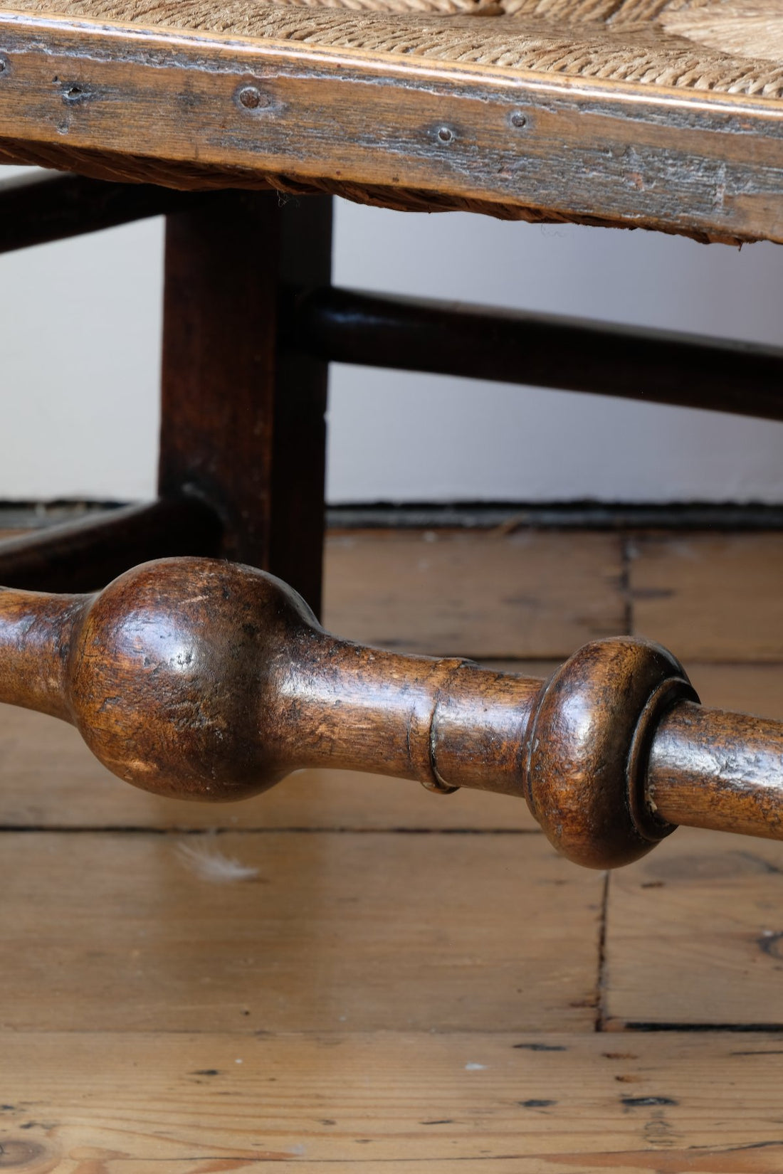 Antique Lancashire Oak Spindle Back Armchair with Rush Seat, 19th Century North Country Chair