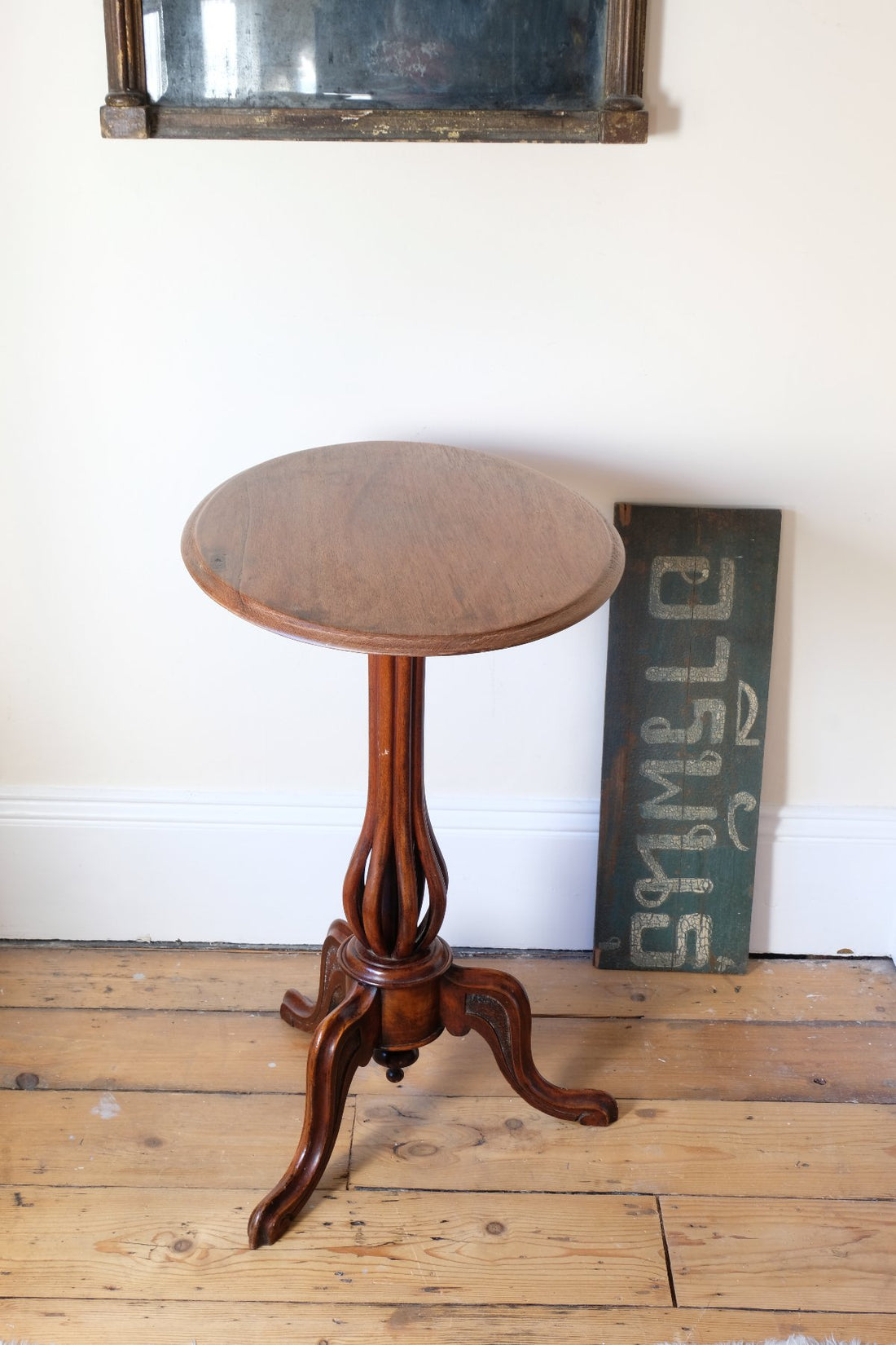 Late Victorian mahogany oval tilt-top tripod table with open reed column detail