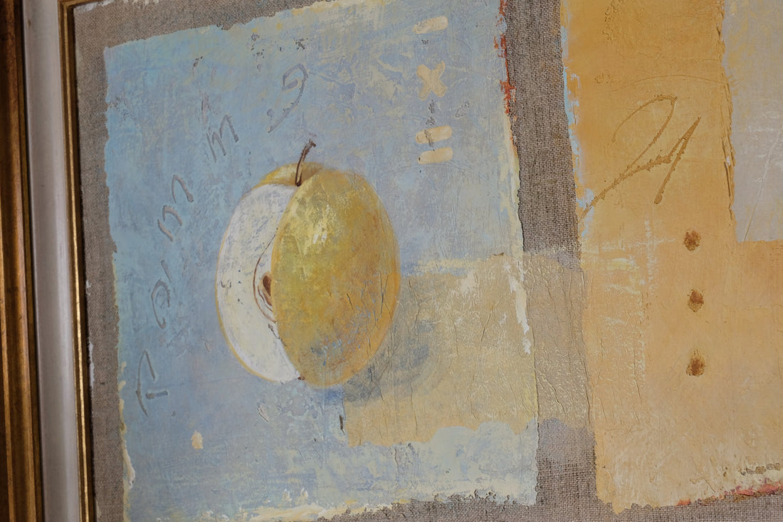 close up - Triptych Oil on Canvas Fruit Painting by Frederique Ferron – Abstract Still Life Art