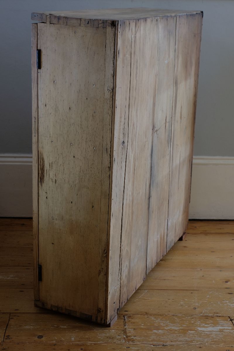 Early 19th Century English Pine Cupboard
