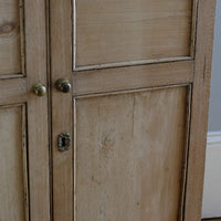 Early 19th Century English Pine Cupboard