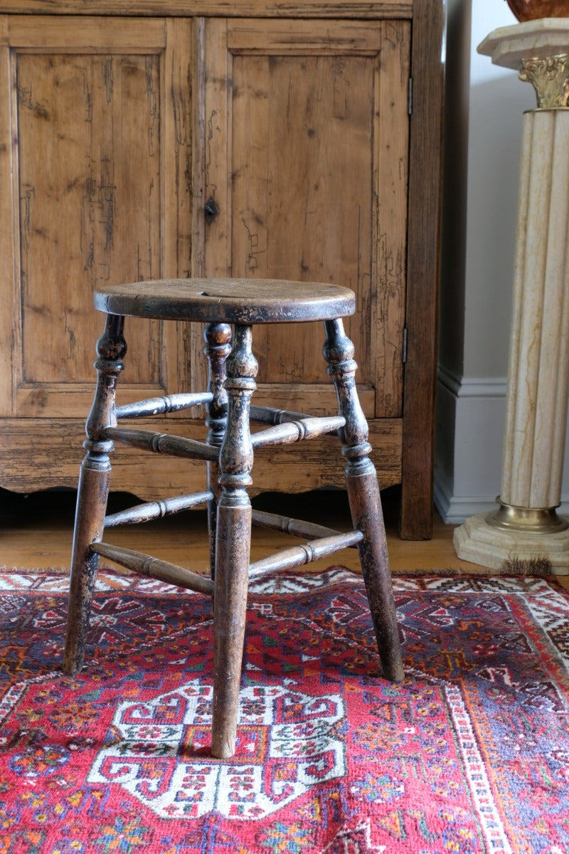 Victorian Elm Oval Top Stool On Four Turned Legs