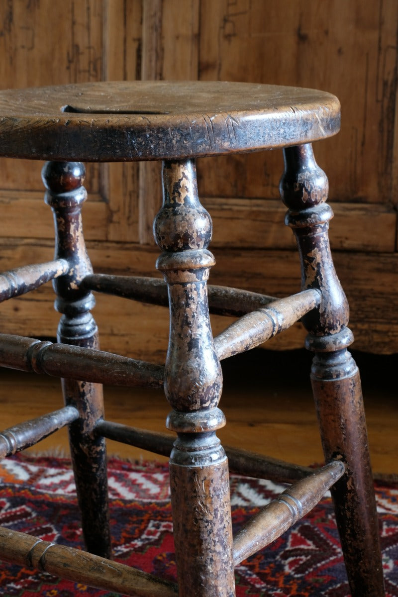 Victorian Elm Oval Top Stool On Four Turned Legs