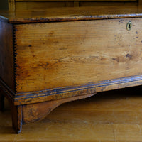 Early 19th Century English Elm Six Plank Coffer Chest With Internal Till