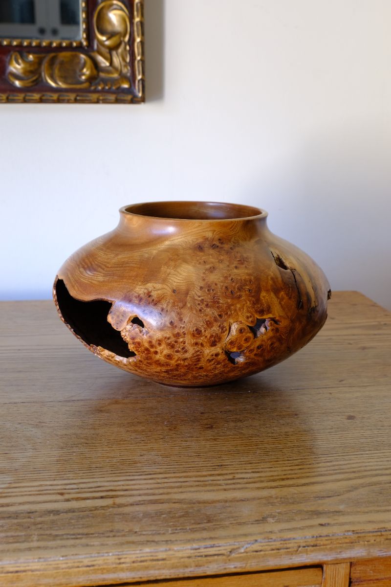 Signed Burr Elm Sculptural Vessel by Dr Tim Lawson (TDL), British Studio Woodturning in Burr Elm with Natural Organic Grain and Voids