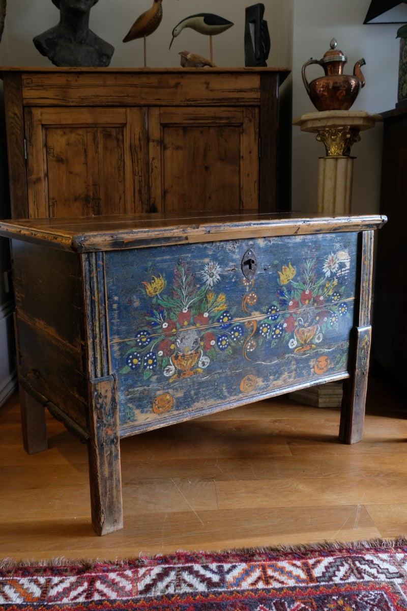 Hand-Painted Folk Art Storage Coffer Raised On Legs