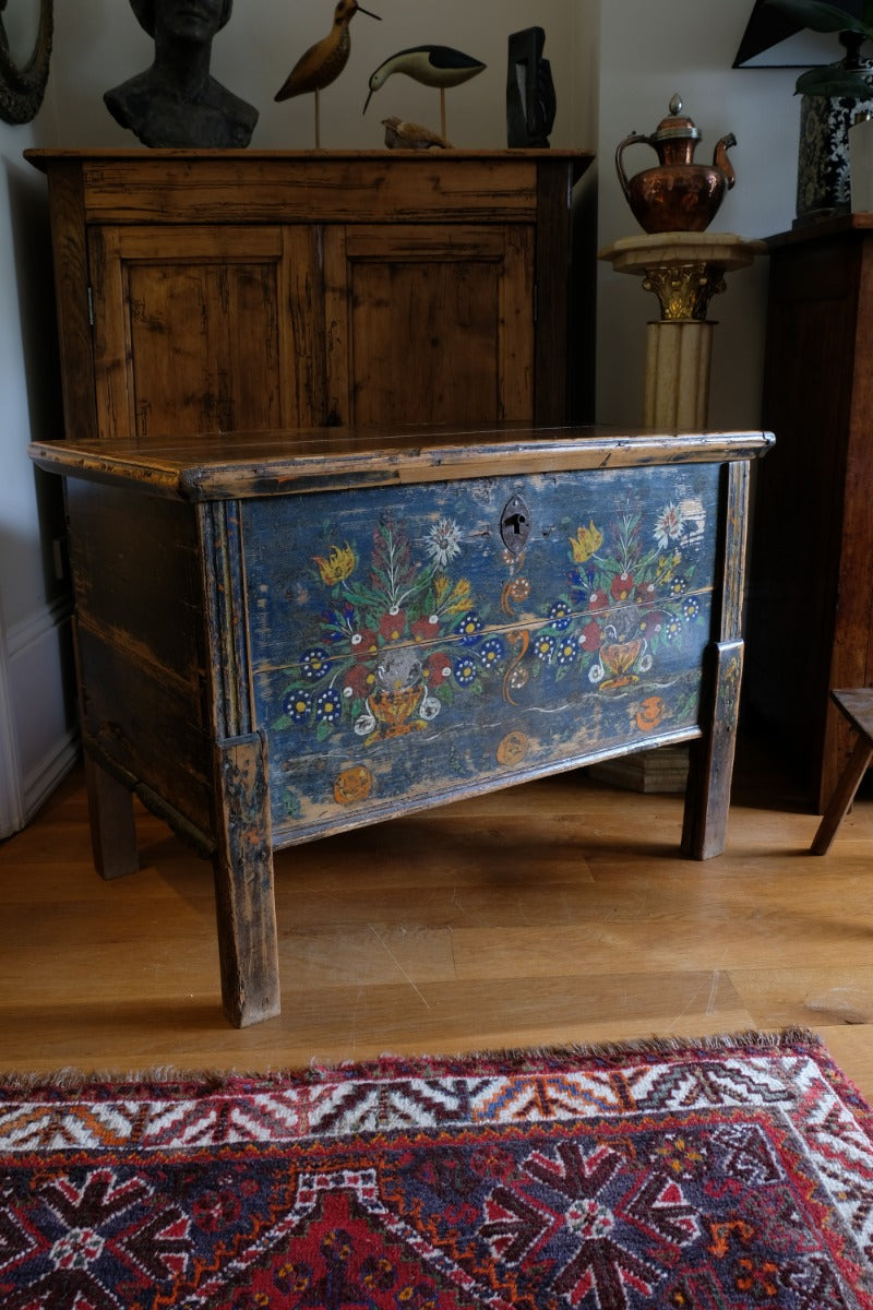 Hand-Painted Folk Art Storage Coffer Raised On Legs