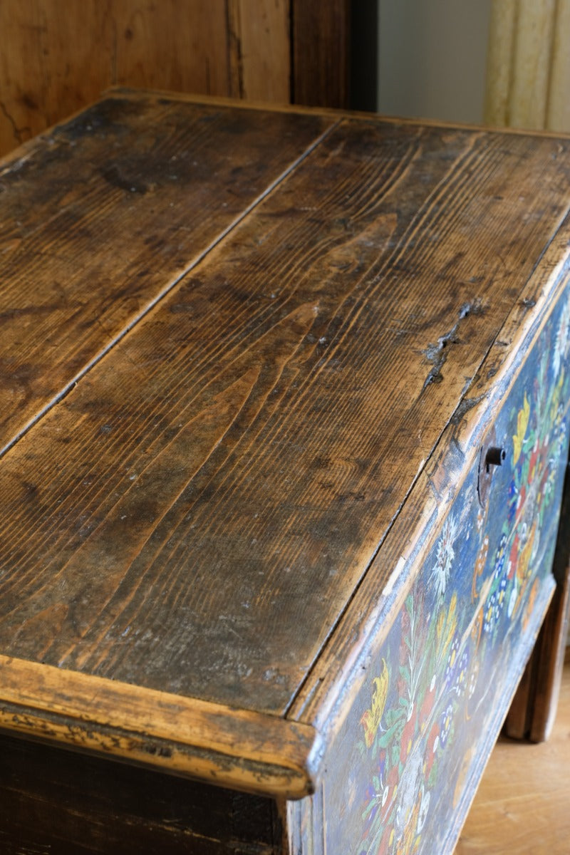 Hand-Painted Folk Art Storage Coffer Raised On Legs