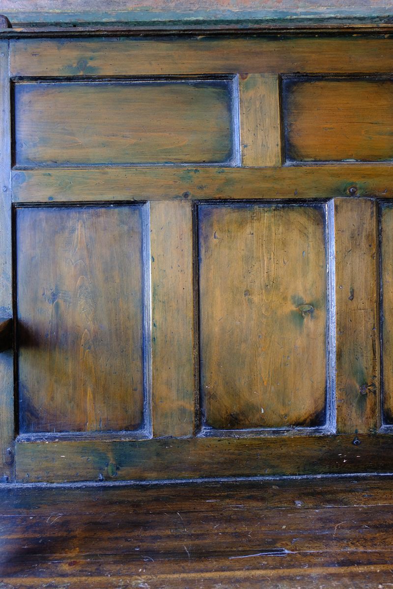 19th Century Welsh Oak Settle Bench with Painted Panels and Storage Chest