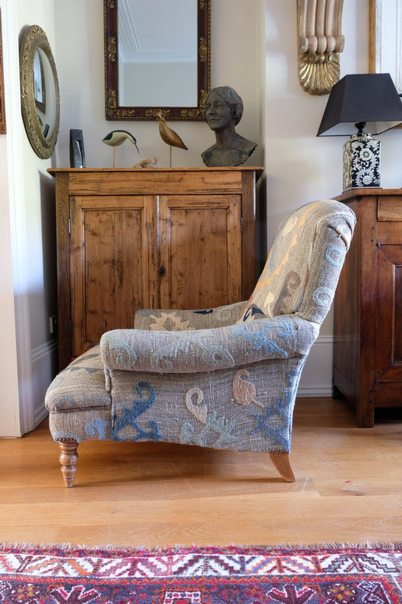 Howard & Son Style Armchair With A Suzani Kilim Fabric