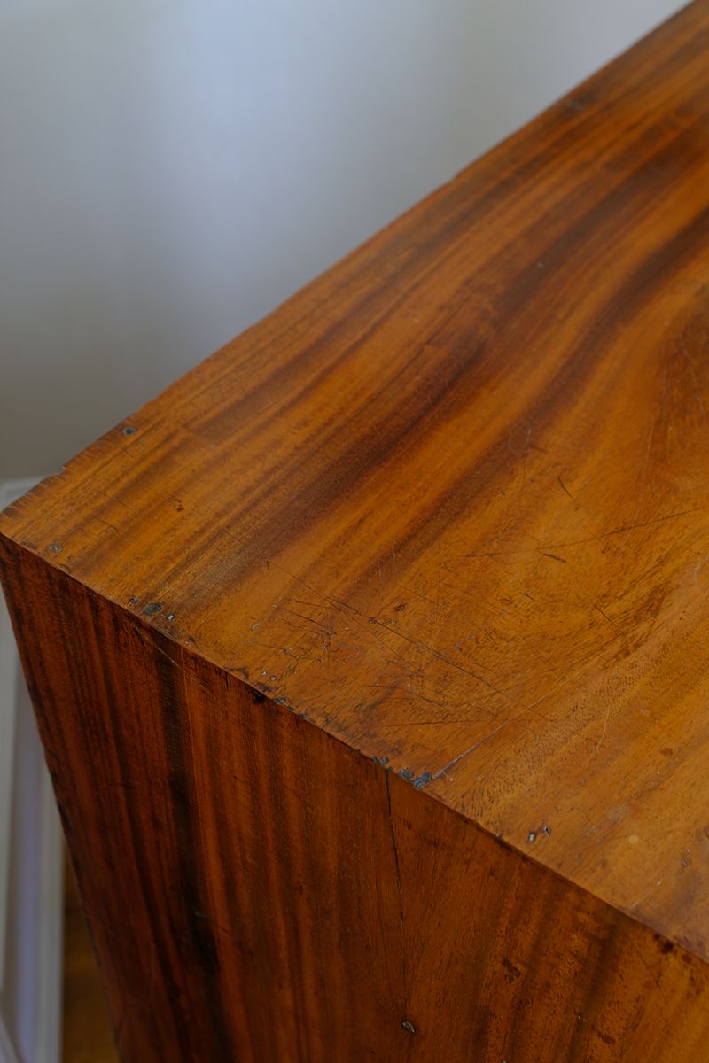 Late Georgian Anglo-Chinese Padauk Chest of Drawers with Mitred Face Frame and Original Brass Side Carrying Handles