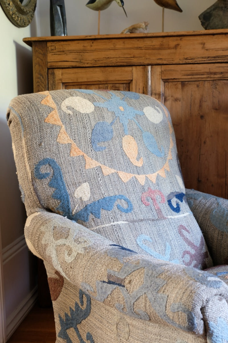 Howard & Son Style Armchair With A Suzani Kilim Fabric