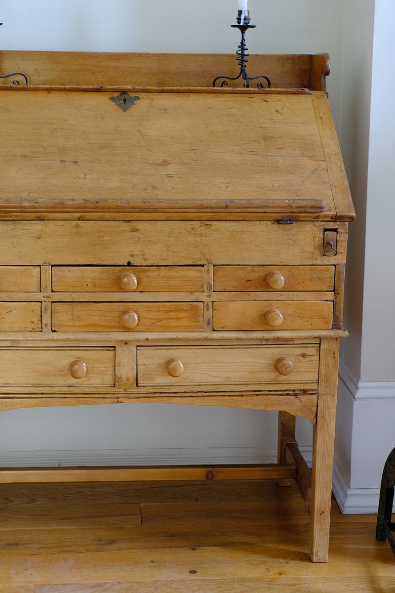 Early 19th Century Georgian Pine Fall-Front Writing Bureau Desk c.1820–1840