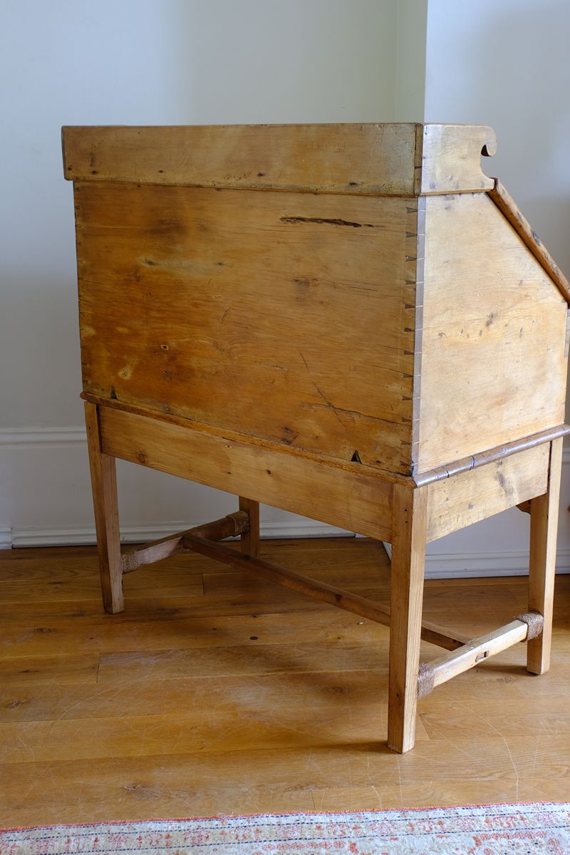 Back of the Early 19th Century Georgian Pine Fall-Front Writing Bureau Desk c.1820–1840