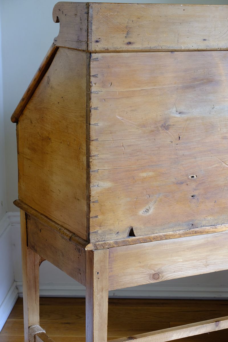 Early 19th Century Georgian Pine Fall-Front Writing Bureau Desk c.1820–1840