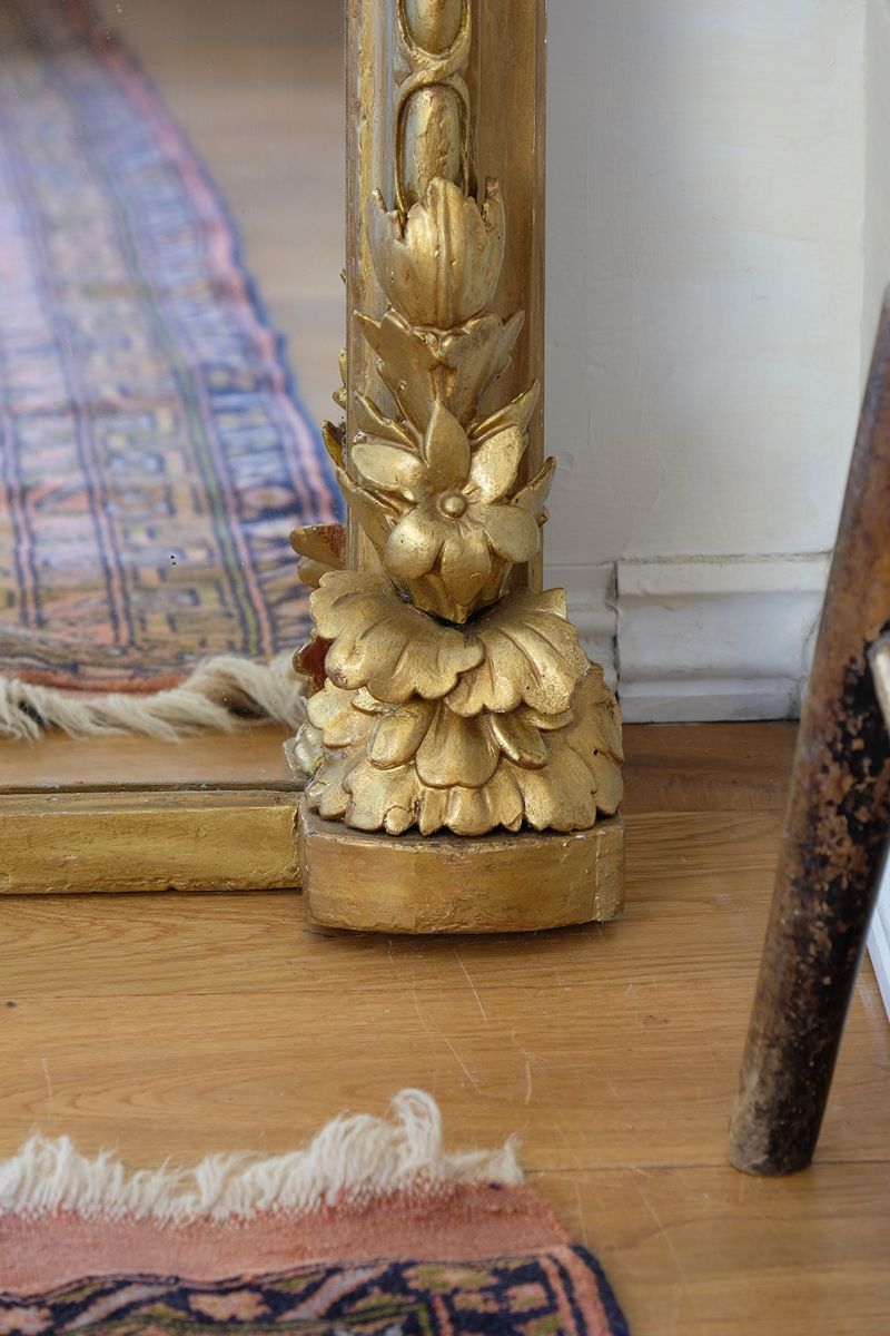 Exceptionally expressive carved flower heads, leaves and foliate terminals on the Mid-19th Century Giltwood Pier and Overmantel Mirror by John Westley Birmingham