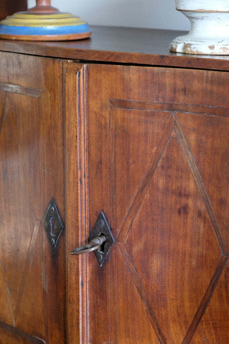 Early 19th Century Serpentine Inlaid Wall Cabinet