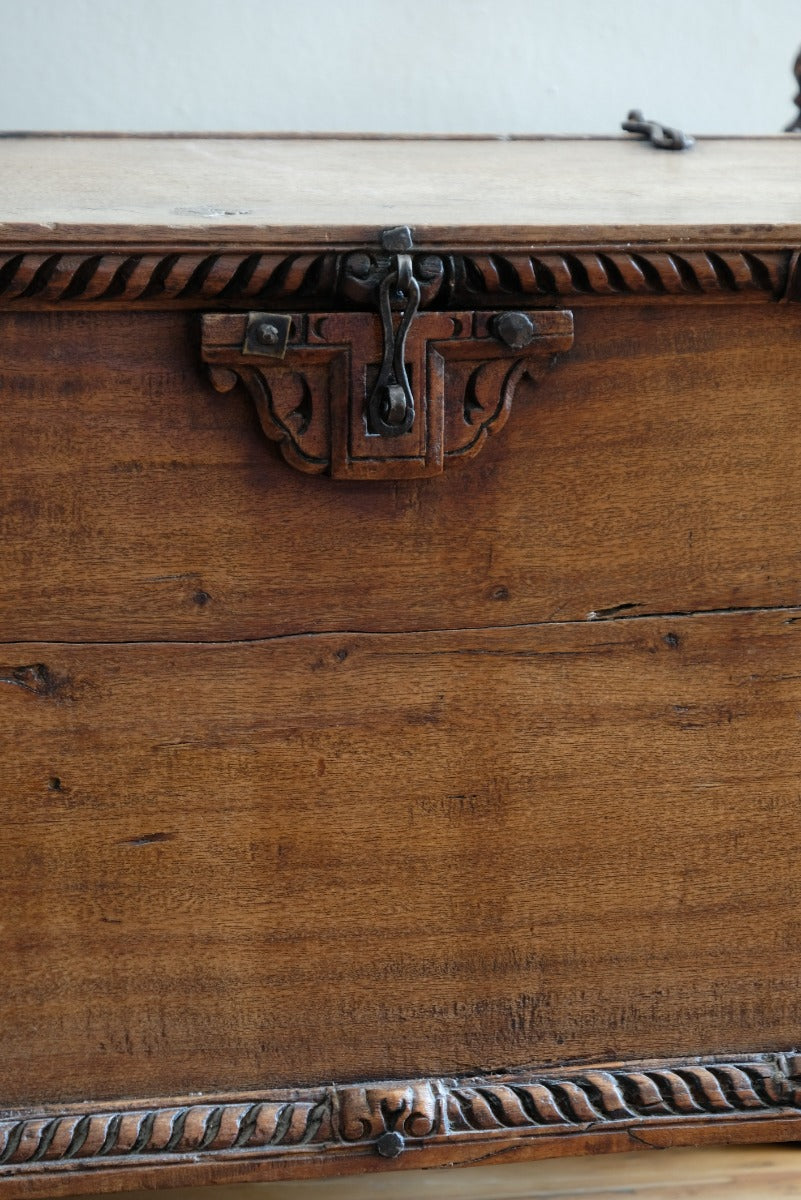 Early 20th Century Decorative Dowry Chest