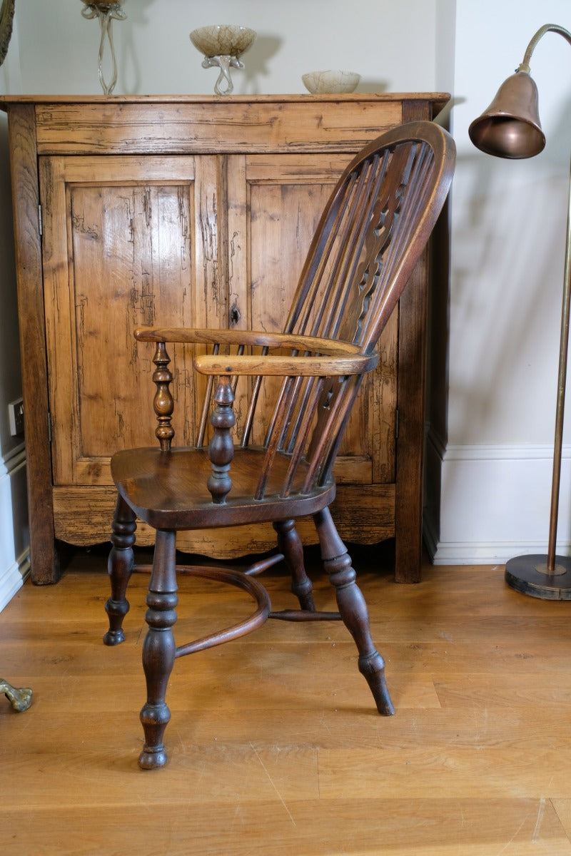 19th Century Windsor Splat back Armchair With A Crinoline Stretcher