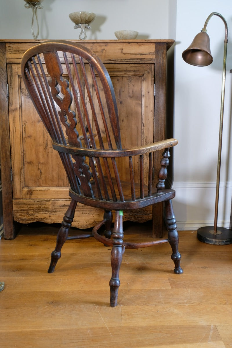 19th Century Windsor Splat back Armchair With A Crinoline Stretcher