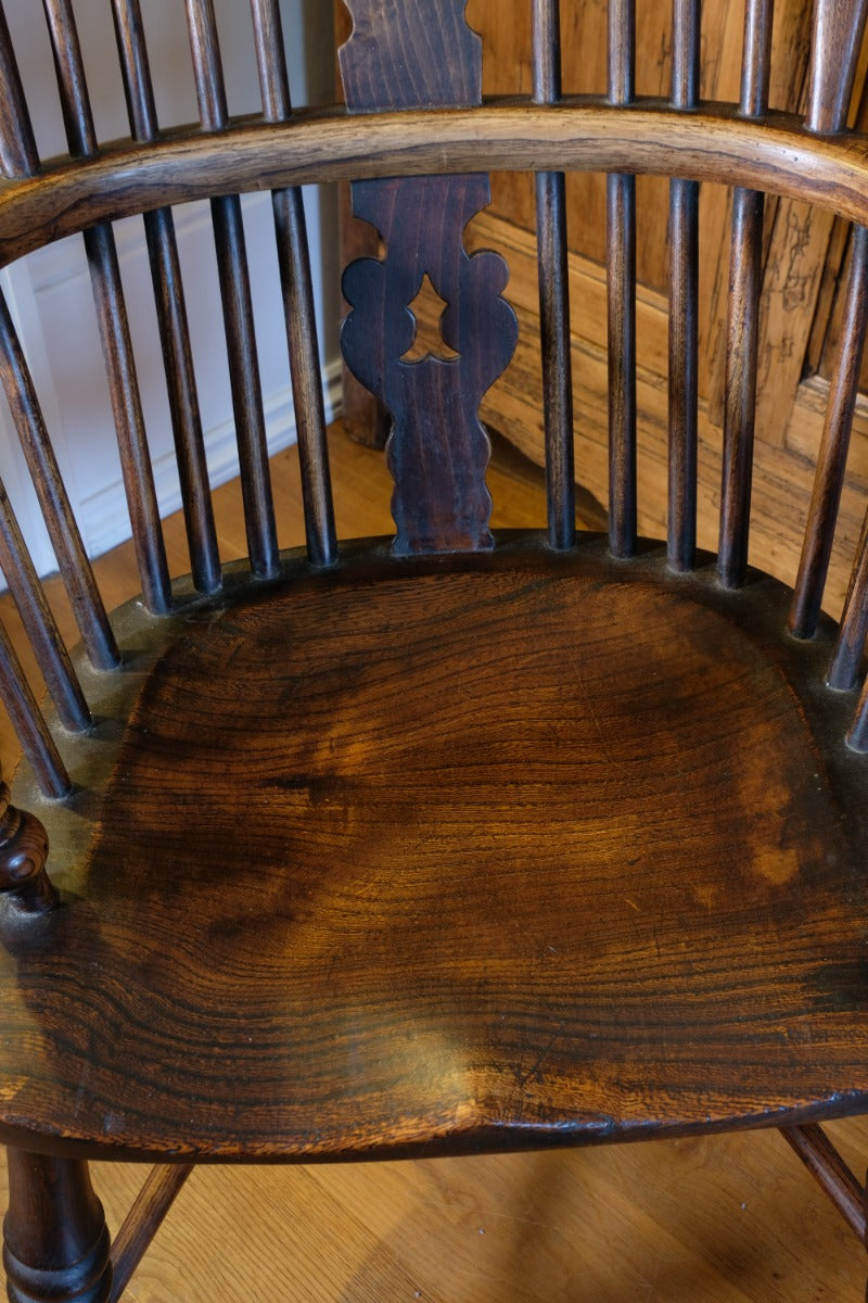 19th Century Windsor Splat back Armchair With A Crinoline Stretcher