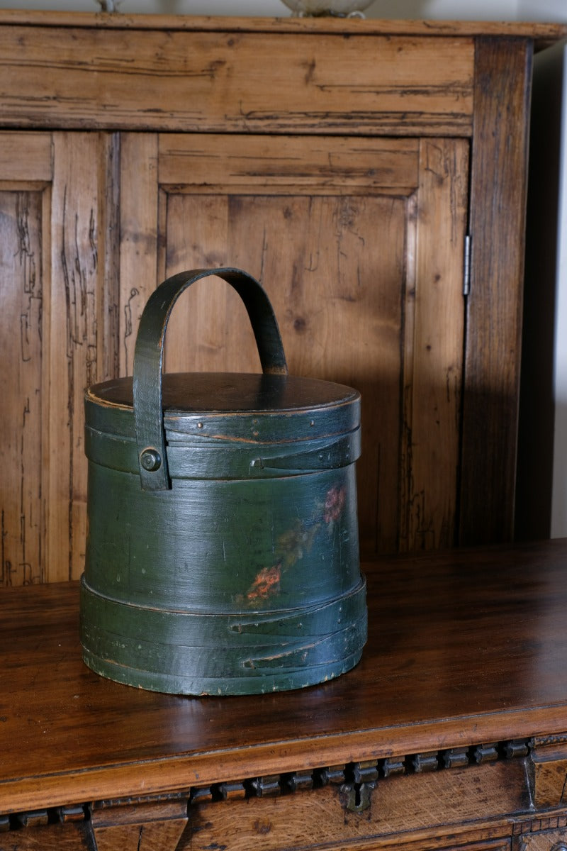 19th Century American Folk Art Painted Bentwood Box