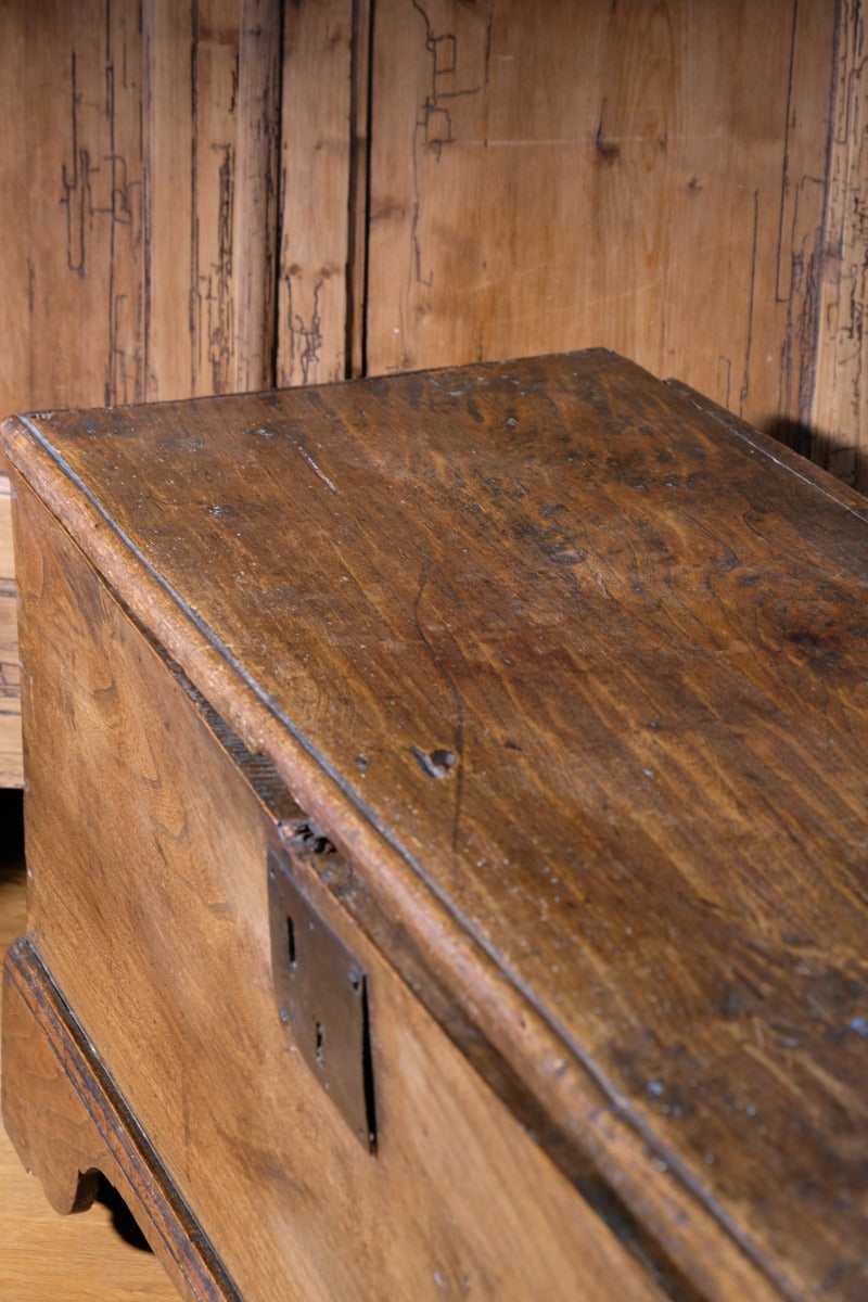 Late 17th Century Six Plank Elm Coffer