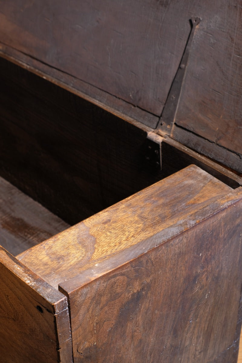 Late 17th Century Six Plank Elm Coffer