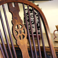 19th Century Windsor Wheelback Armchair With Turned Spindles