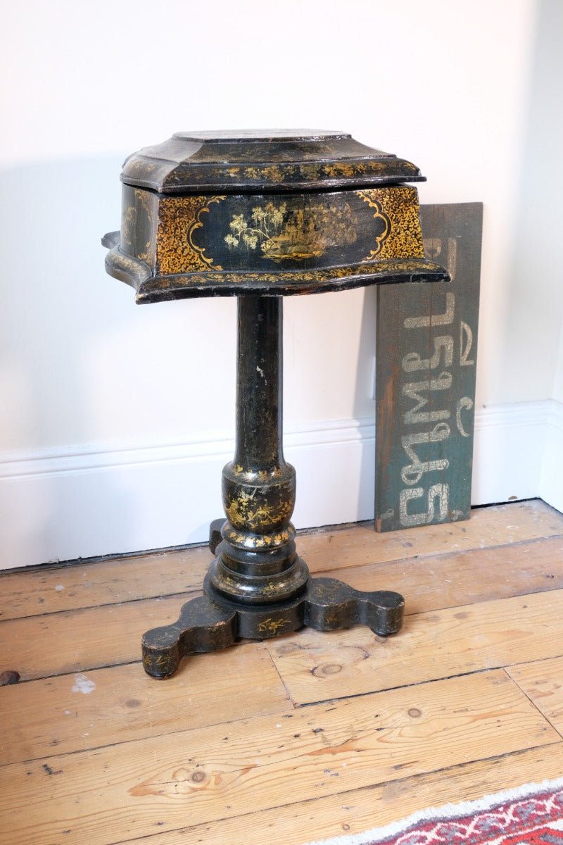 Chinoiserie Teapoy table with a serpentine sarcophagus-shaped top