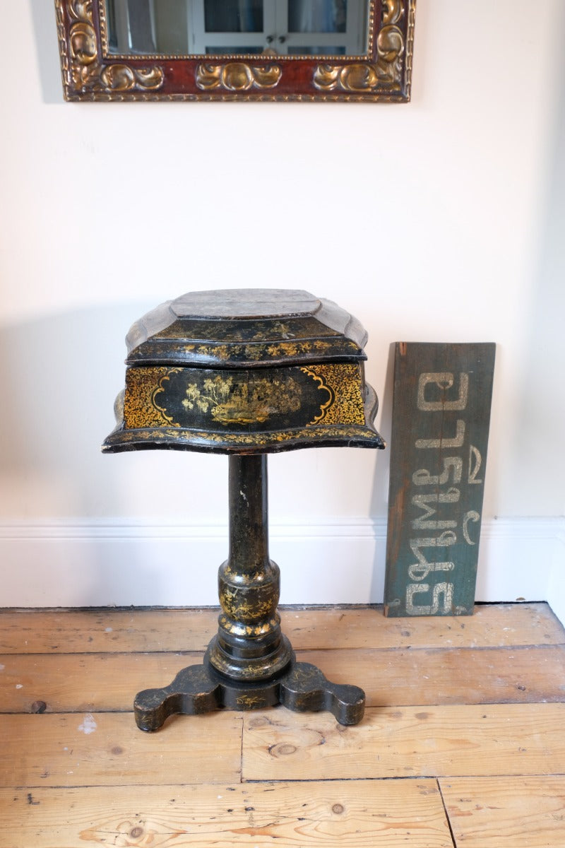 Chinoiserie Teapoy table with a serpentine sarcophagus-shaped top