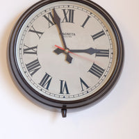 1950s Magneta Electric Bakelite Wall Clock