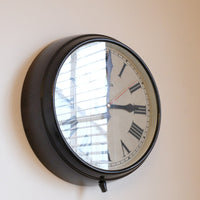 1950s Magneta Electric Bakelite Wall Clock