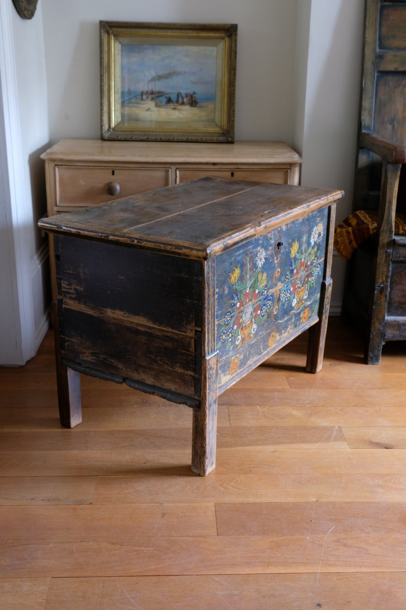 Hand-Painted Folk Art Storage Coffer Raised On Legs