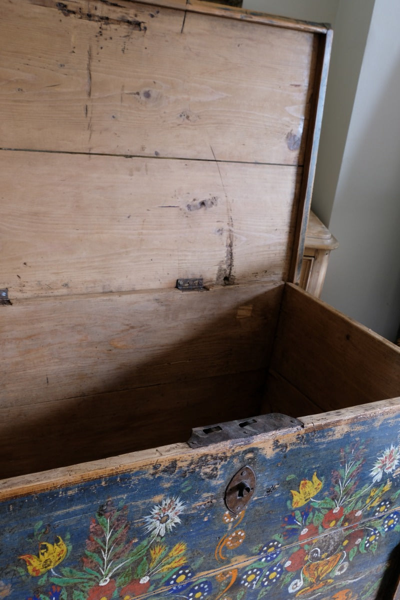 Hand-Painted Folk Art Storage Coffer Raised On Legs