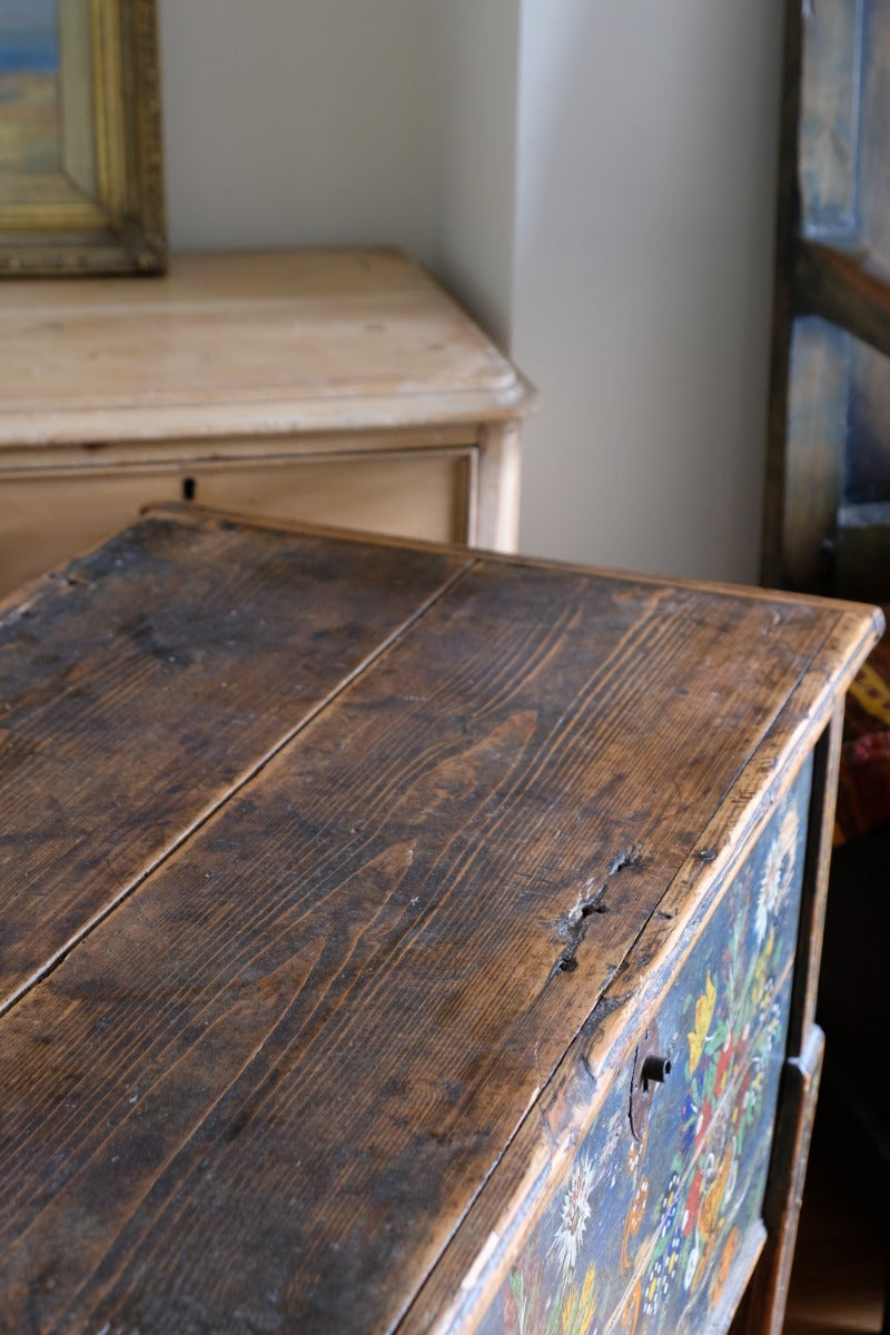 Hand-Painted Folk Art Storage Coffer Raised On Legs